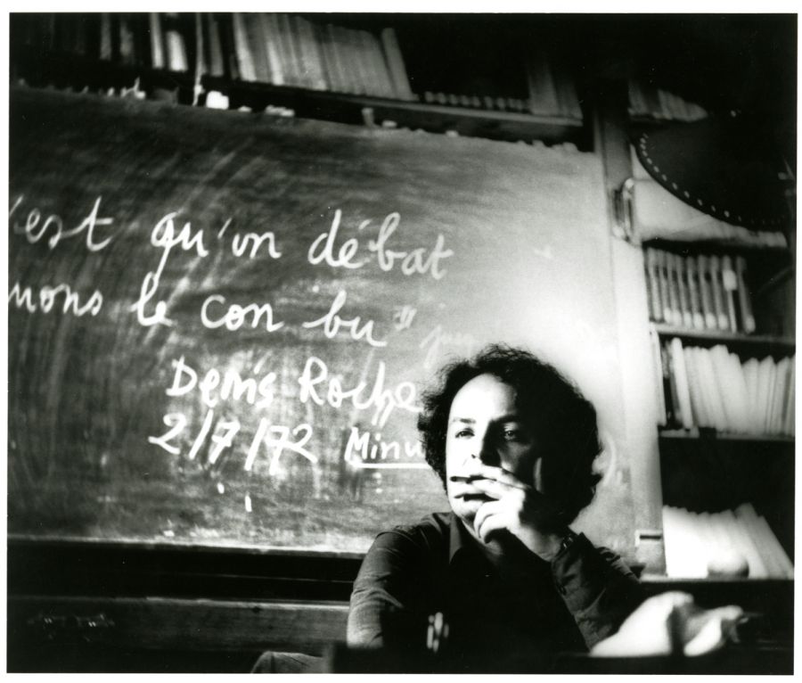 Denis Roche lors du colloque de Cerisy « Artaud-Bataille », 1972. Archives Centre internationnal de Cerisy- la-Salle/Imec. © D.R.