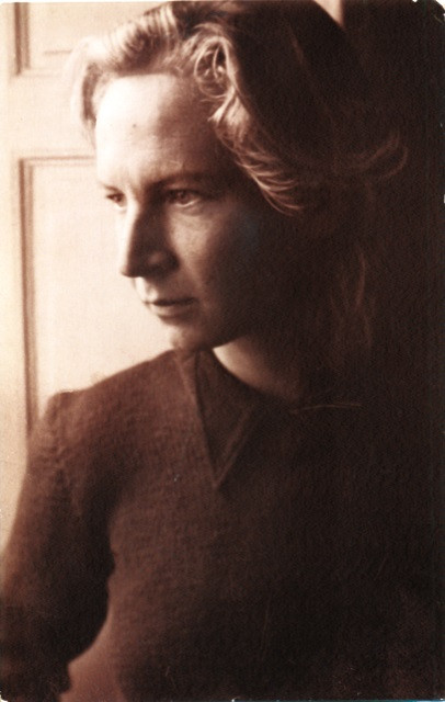 image for Debout-Oleszkiewicz, Simone (1919-2020)